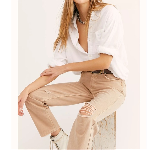 Free People Dakota Straight Leg Mom Jean - Picture 1 of 11